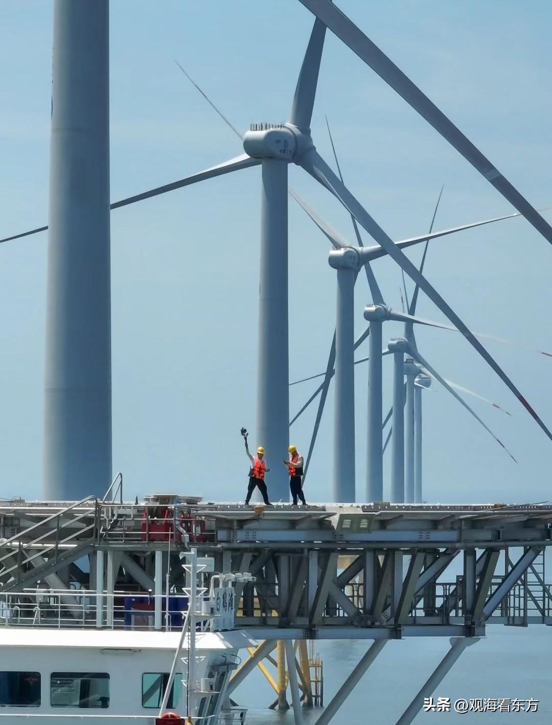 英国背信弃义，415亿风电大单泡汤，中方明确回应！
 
斯塔默首相前不久刚完成时