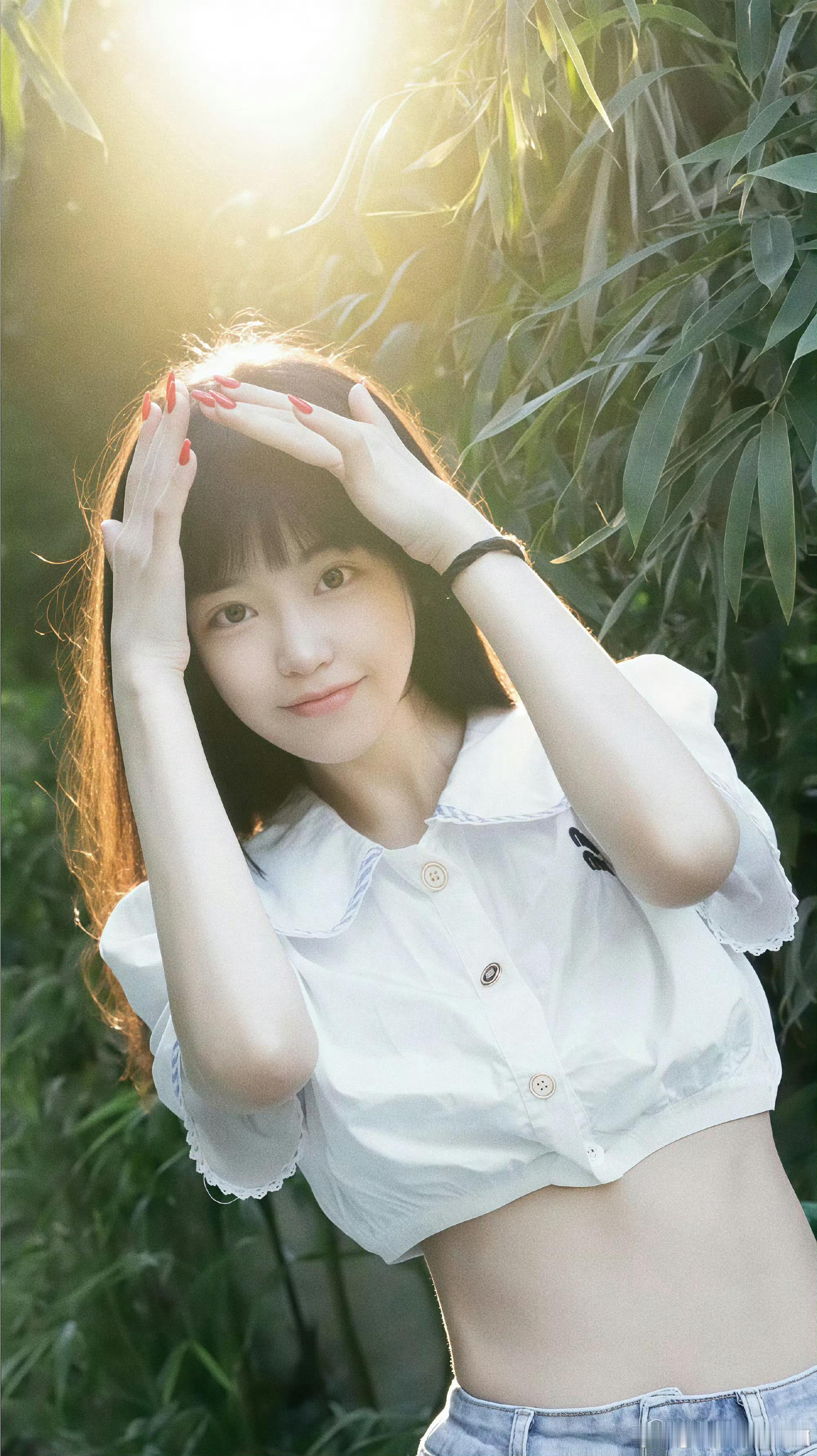 据说这是iamrooise本人的照片颜值还可以但是你和我说鹿晗、檀健次、林更新、