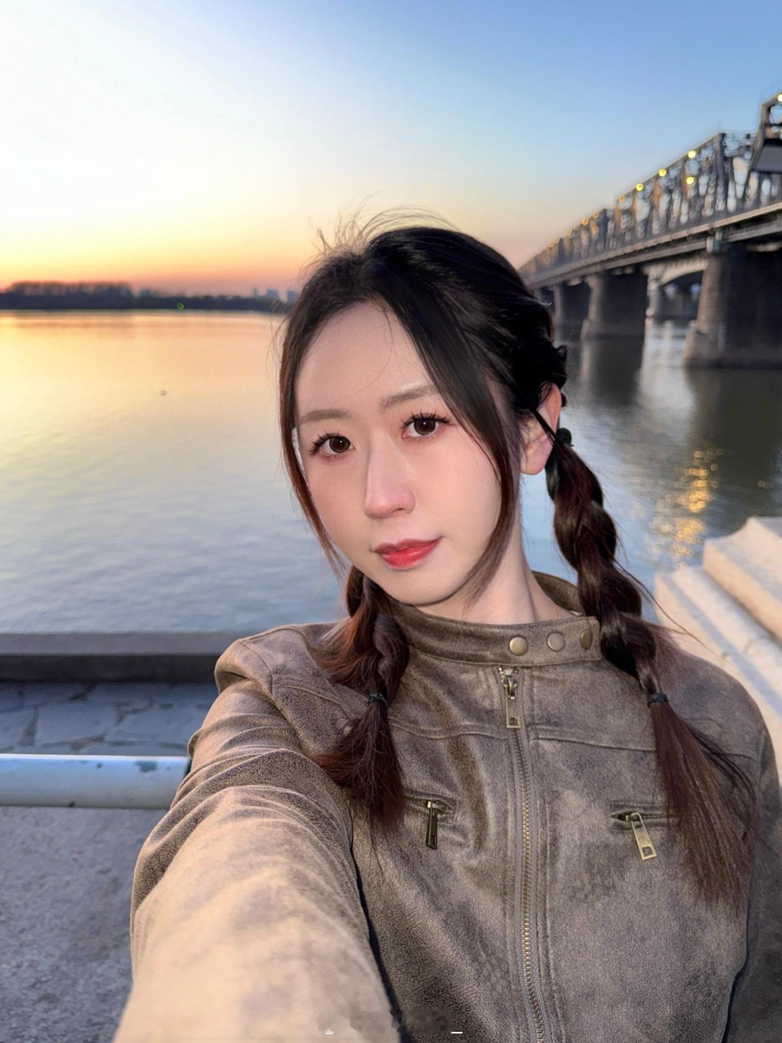 🌇  ​​​