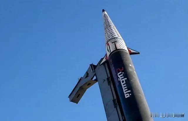 有消息称，近日，也门胡塞武装向以色列发射“巴勒斯坦2”型高超音速弹道导弹，美军的