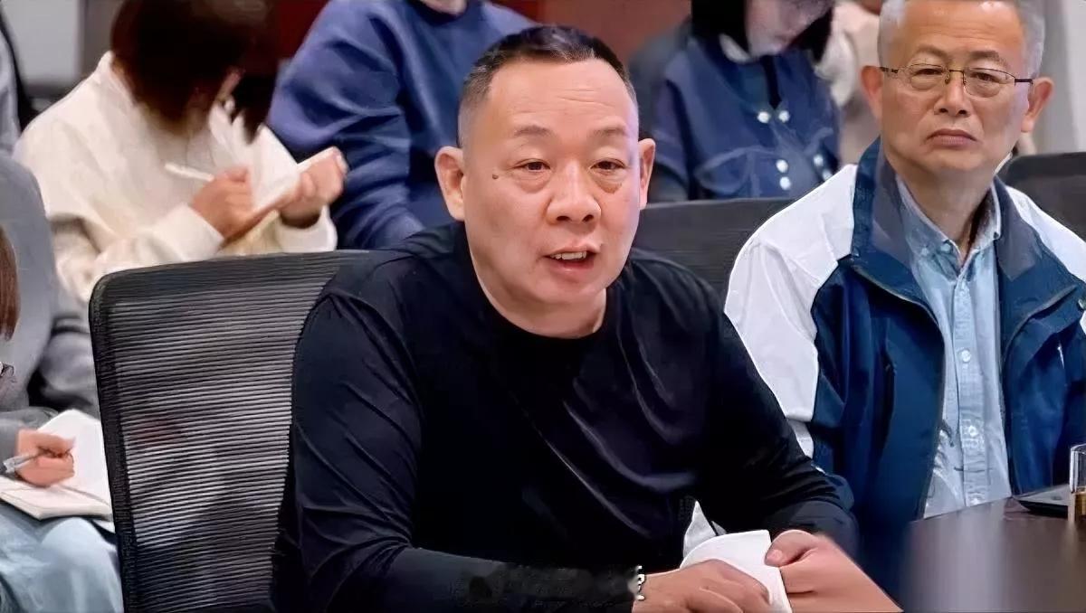于东来最近

捅了马蜂窝

居然公开说给员工发太多工资是溺爱。

好多网友追着骂