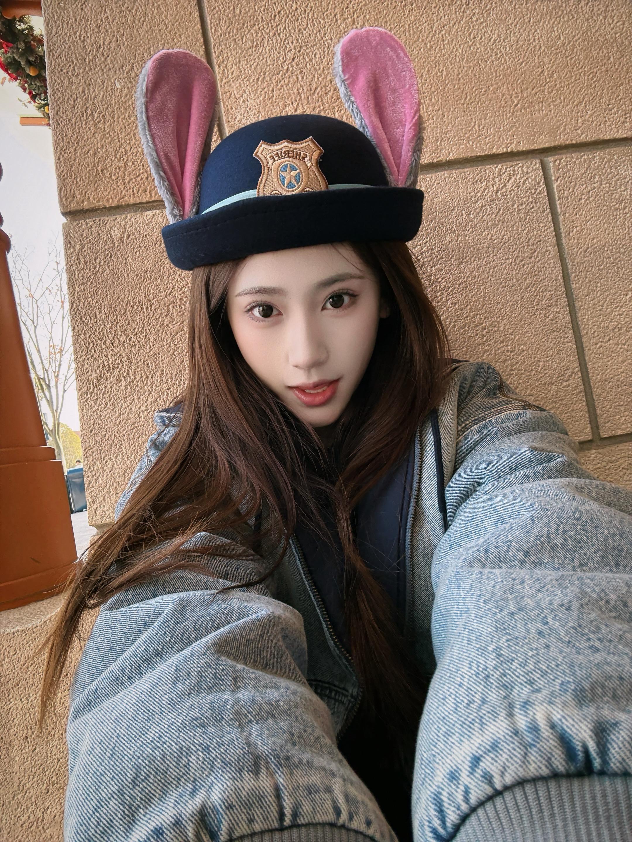 直到我能在你面前 展现我的古灵精怪 说一些很傻的话 我们的关系才刚刚好