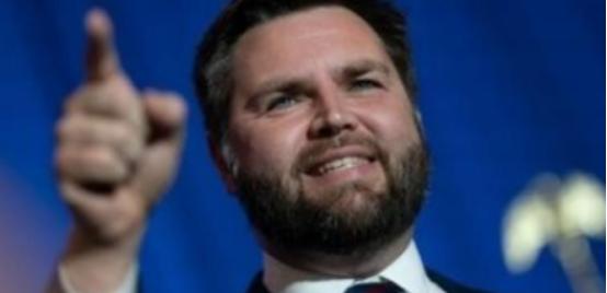 美国二把手终于发飙了！他直接放话，如果中国把美国超了，别怨中国，得怨美国领导人自
