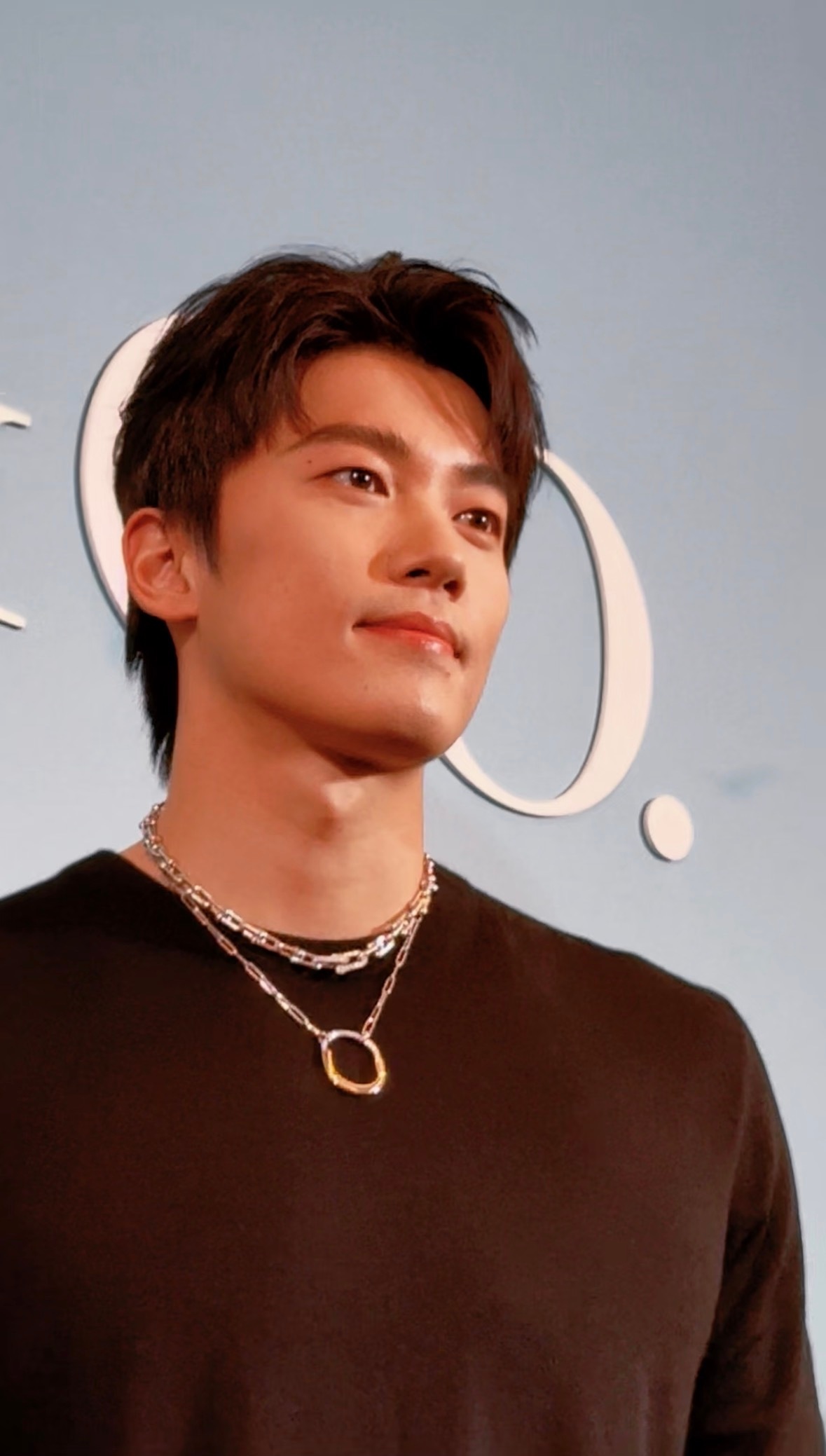 喜欢这种仰视角度