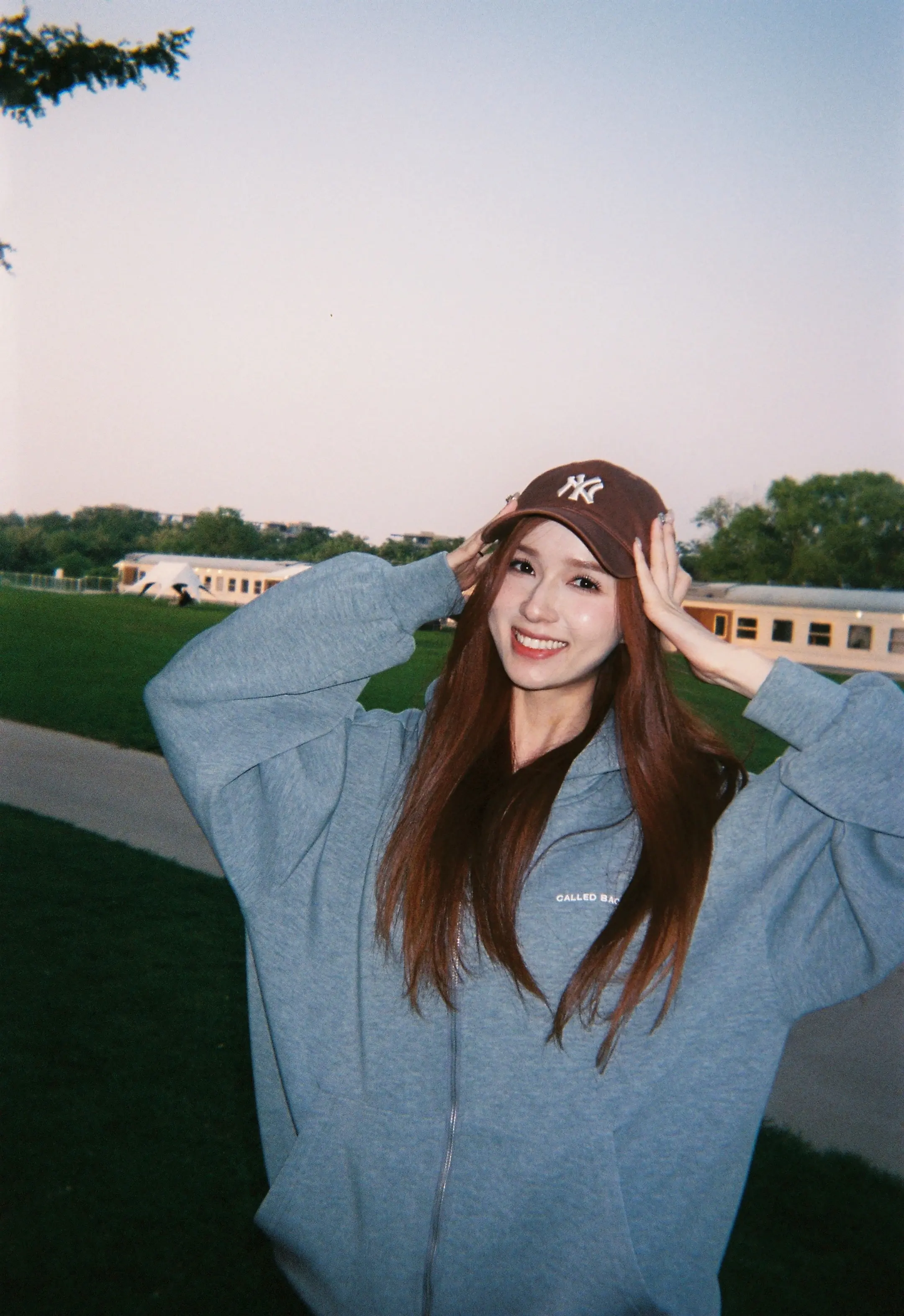 100块钱的一次性胶片机，记录我的夏天