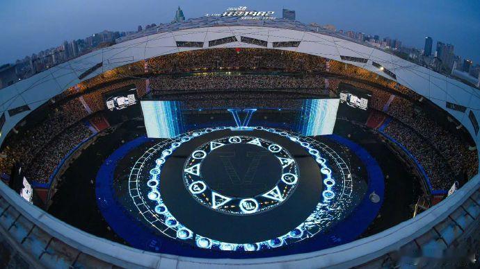 张杰北京鸟巢进度鸟巢专属星海浪漫，一路高歌，万事顺意圆满落幕 