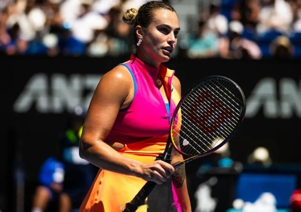 体育 开季11战全胜！萨巴伦卡轻取斯维托丽娜，连续4年跻身澳网决赛萨巴伦卡进澳网