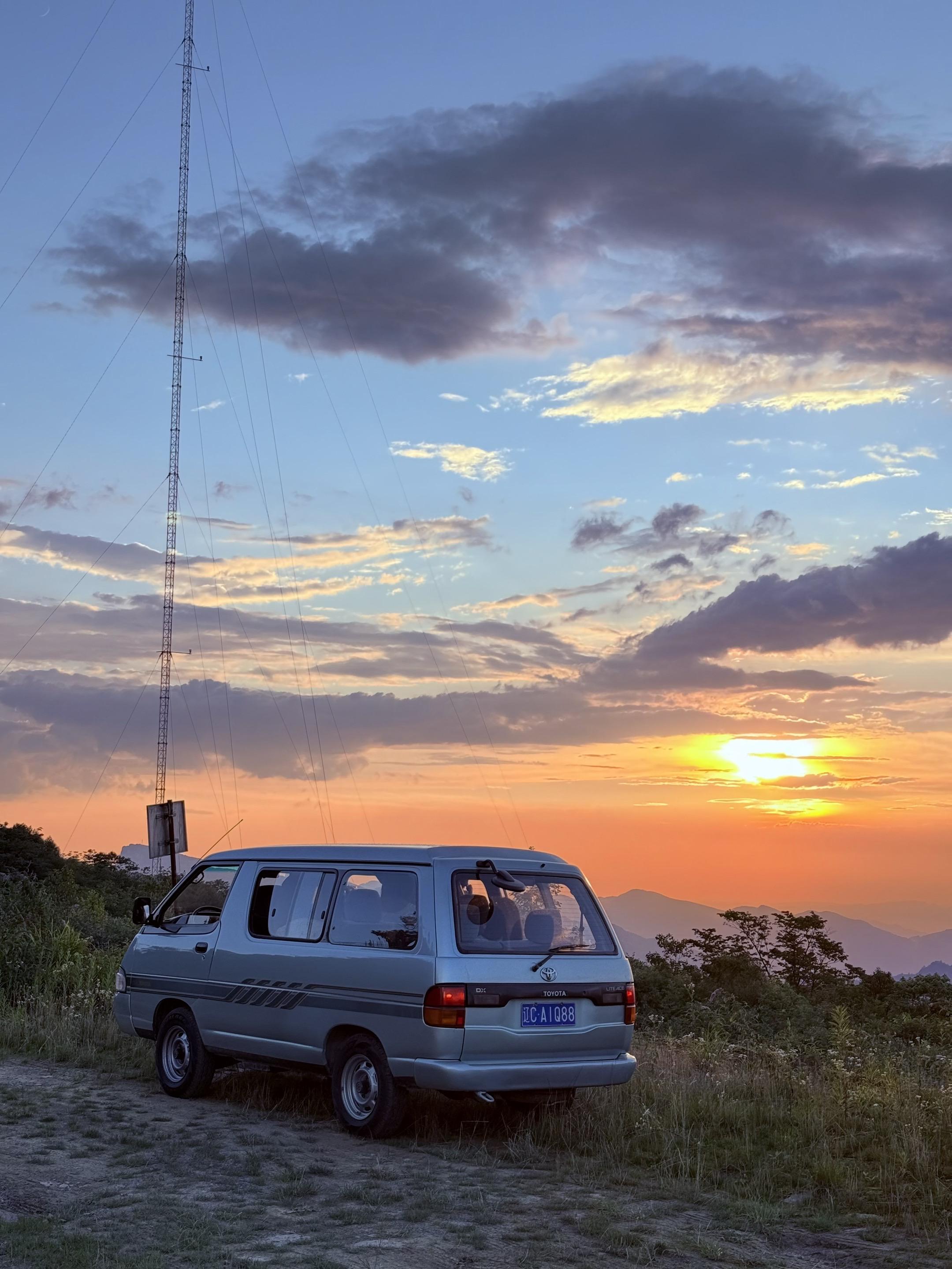 开着TOYOTA追着日落 ！