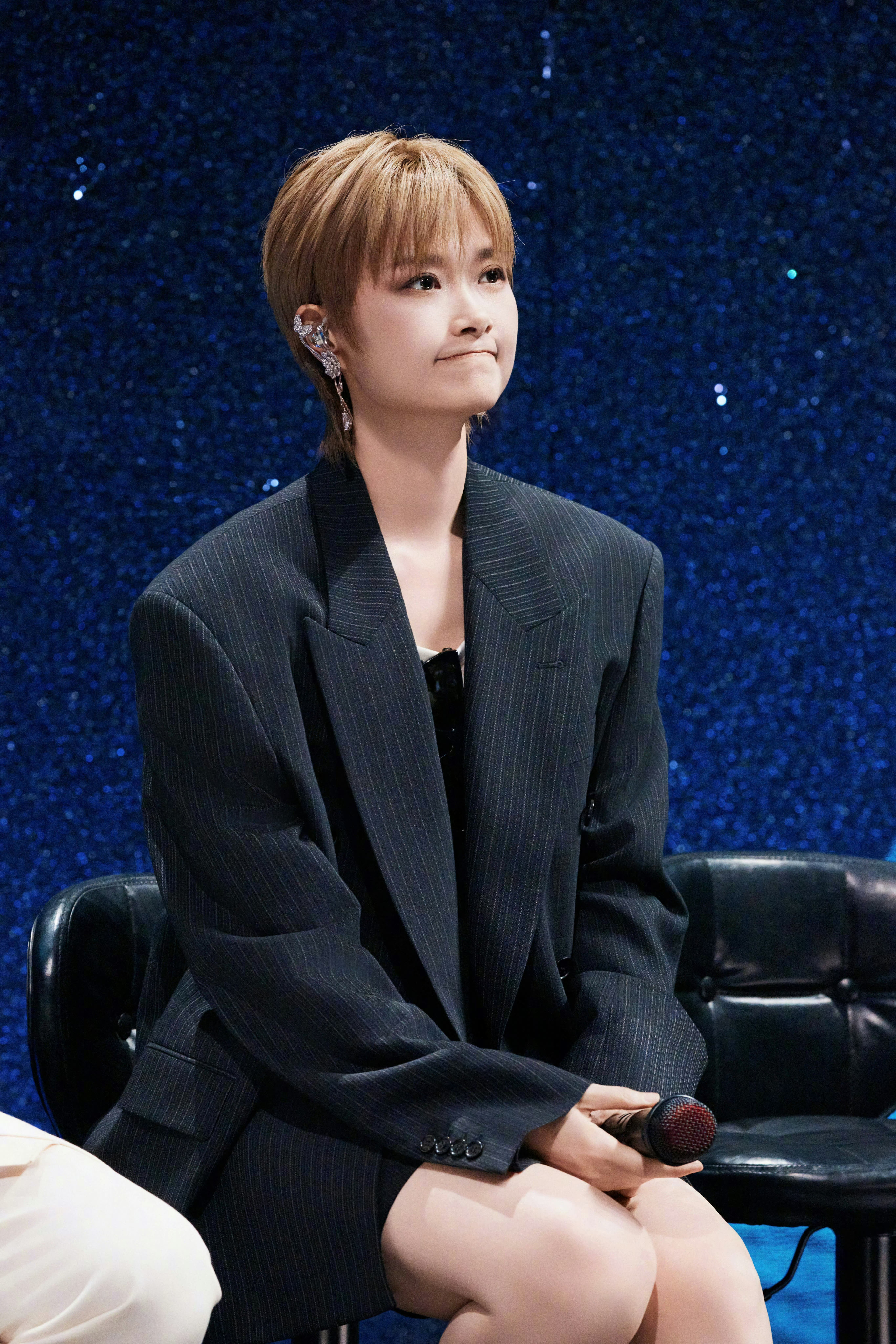 MOH Celebrity | 李宇春王李宇春超话] 佩戴MOH「动物絮语」系列