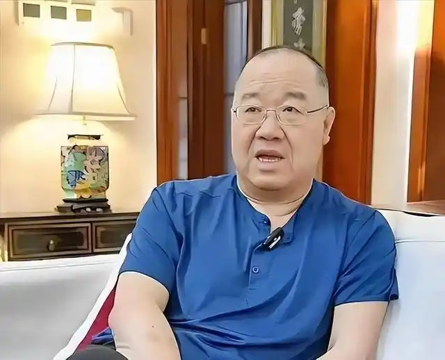 宋丹丹怕是也没料到，抛妻弃子的前夫，晚年这记回旋镖，竟来得这么狠 