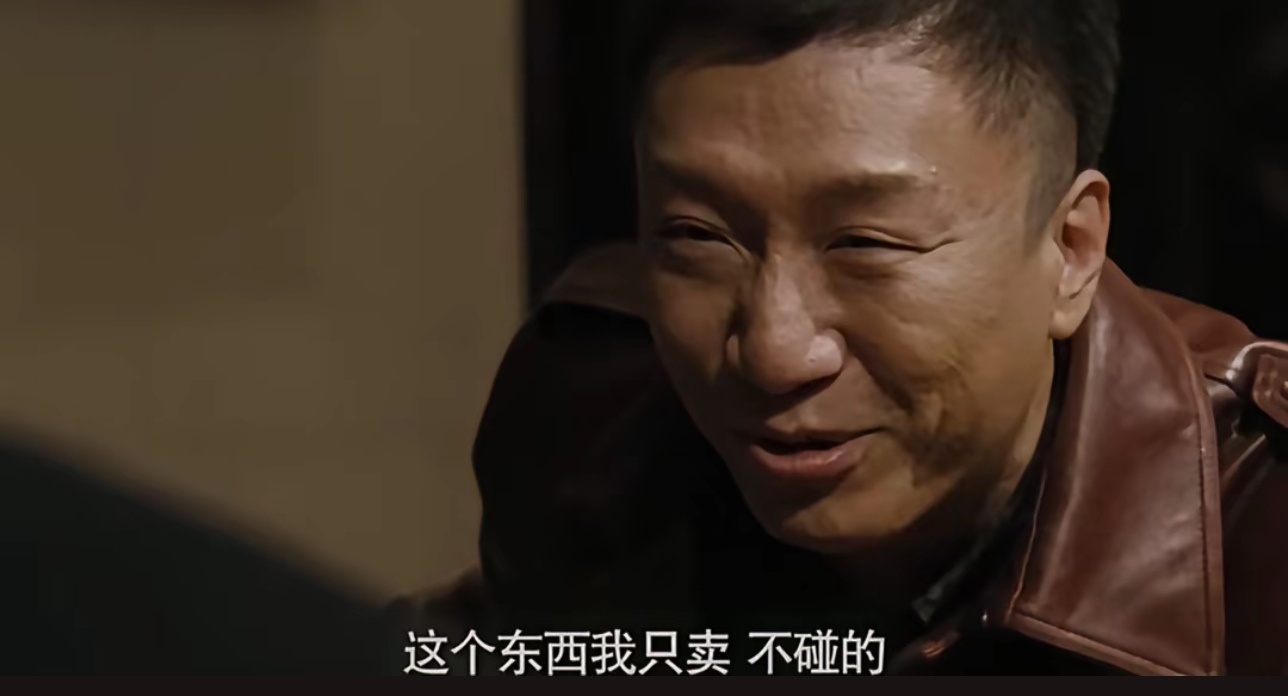 麦当劳CEO再被网友扒出假吃吃几口也没啥吧，连装都不装了？还是应了那句话，“这都