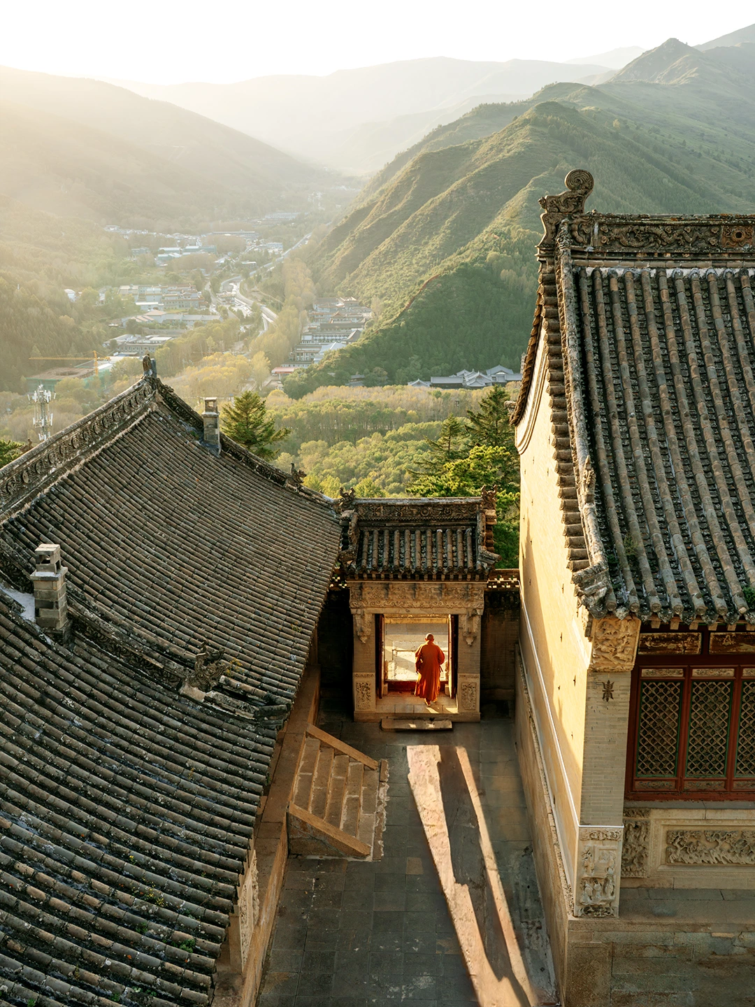 五台山众多寺院中，最美是在这里。