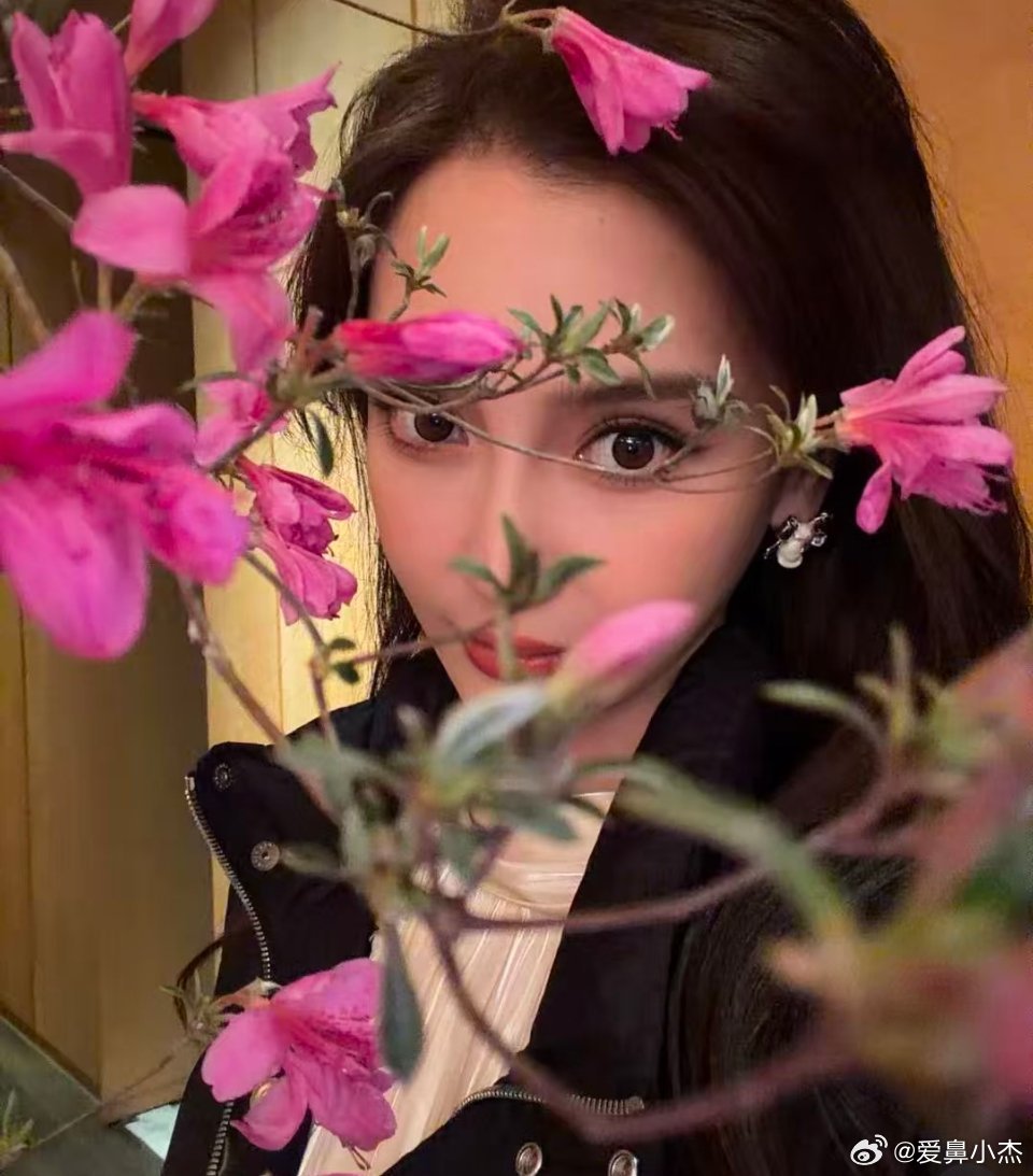 韩安冉回应与Angelababy撞衫 |angelababy 妈妈，太权威了还有