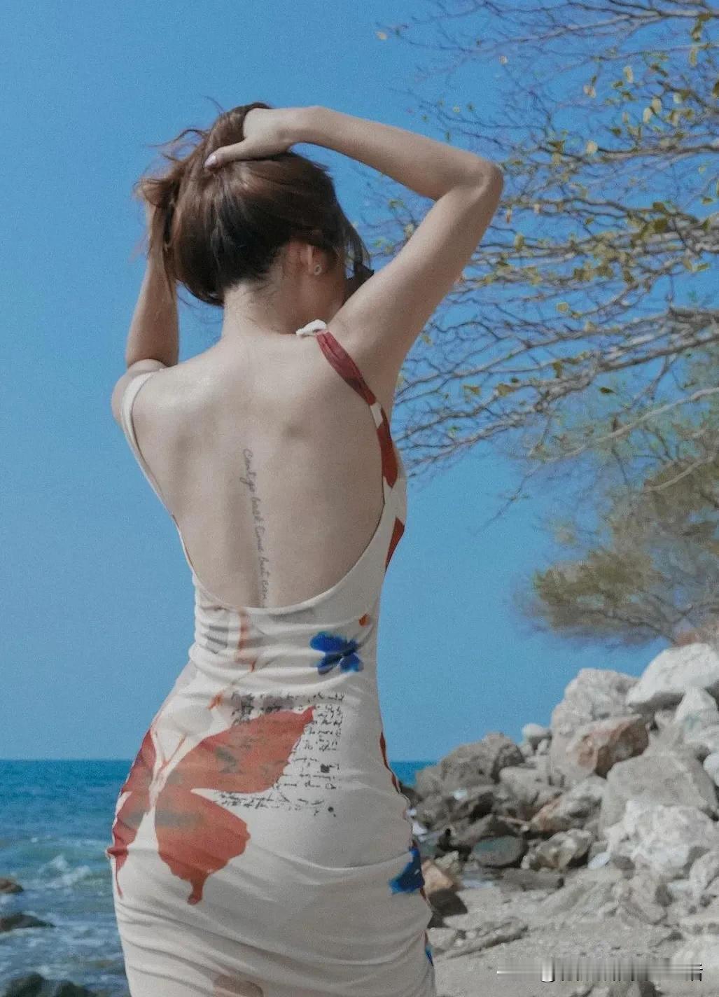 泰国华欣，海边度假胜地，这里的海滩没芭提雅的长，但也不短，海岸线的变化更加丰富，