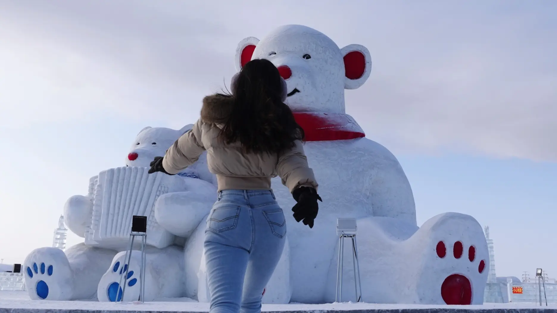 超可爱的大雪人