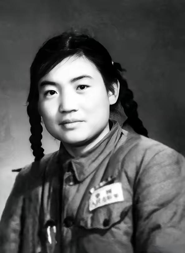1994年，“英雄儿女”解秀梅脑梗住院，欠了医院30000元治疗费，医院刚下达停