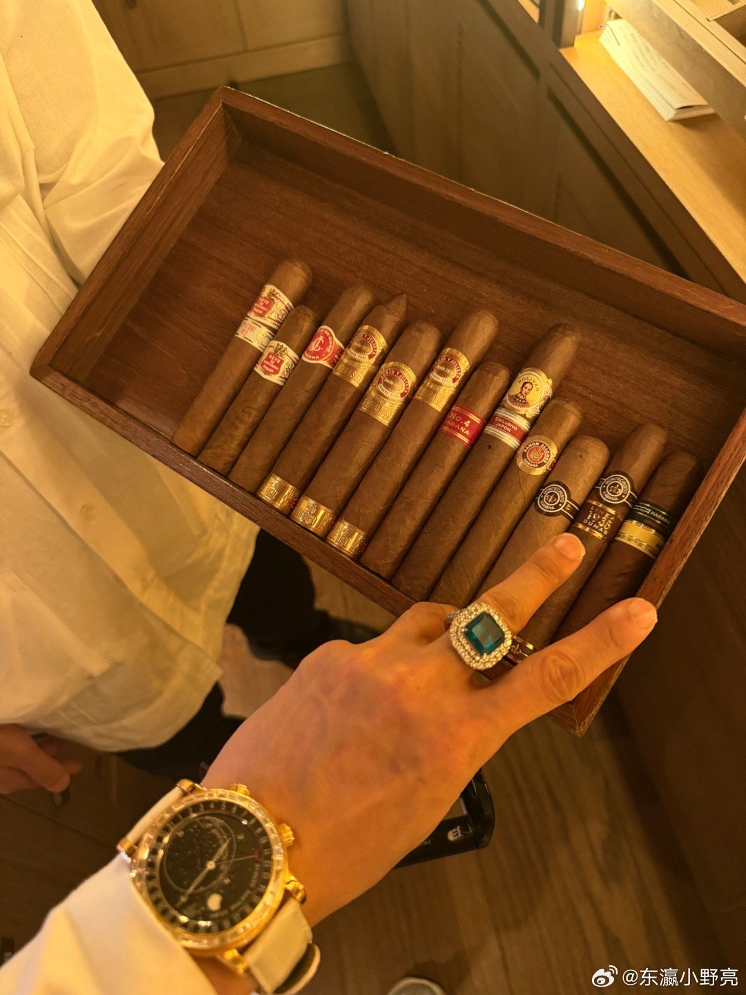 我的人吧 就是爱恨分明！ 对我好的不能说加倍但是肯定把好的东西还回去！设计咱们的