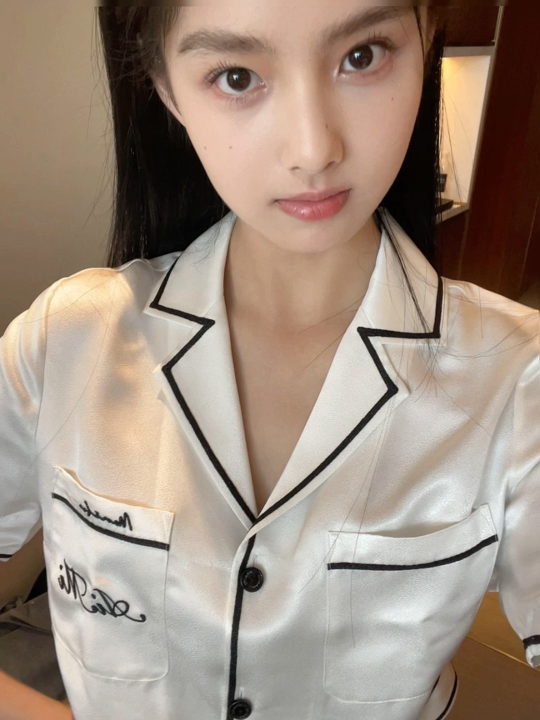 艾米艾米艾米郭敬明把艾米婴儿肥减没了