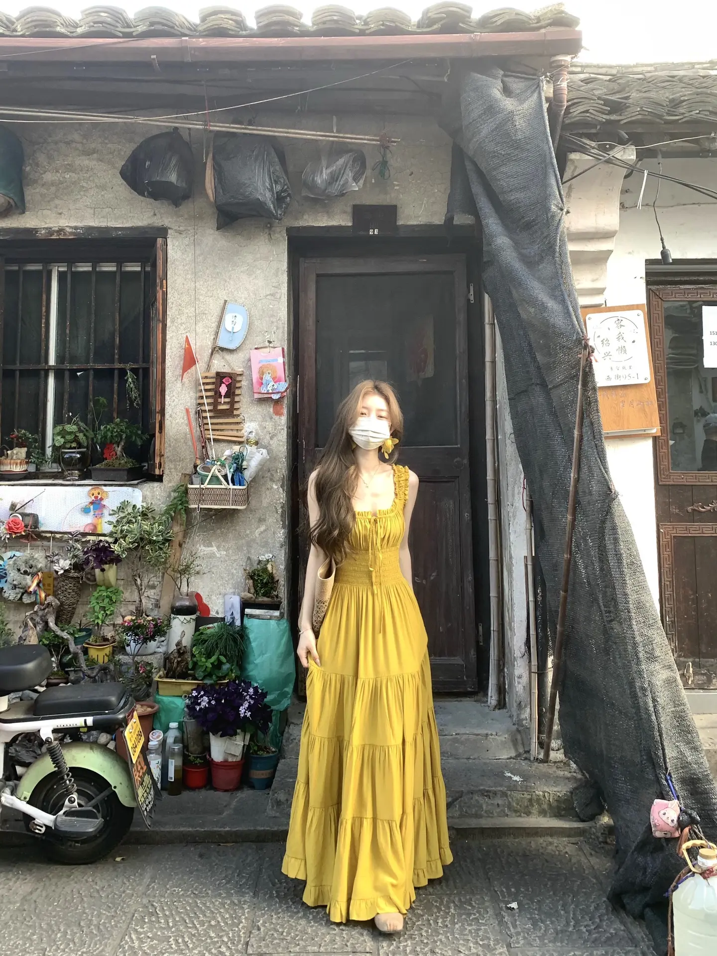 夏季穿搭 连衣裙 氛围感 绍兴 小巷穿搭