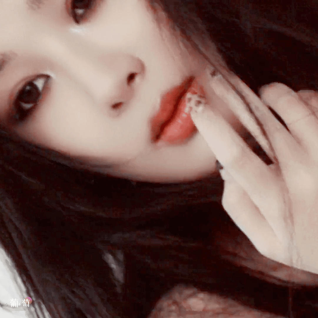 #杨紫[超话]# 冗长的黑暗中旎是唯一的光图 cr #1106陪杨紫浪漫环游# 