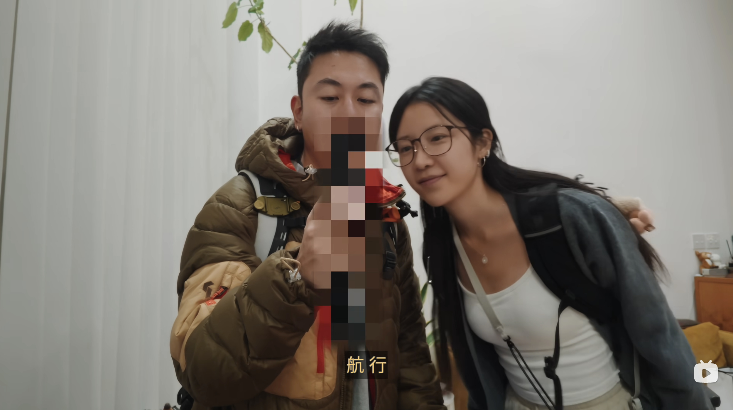 大疆pocket4发布时间最近看小鹿去南极的视频他开头手里拿的那个应该就是poc