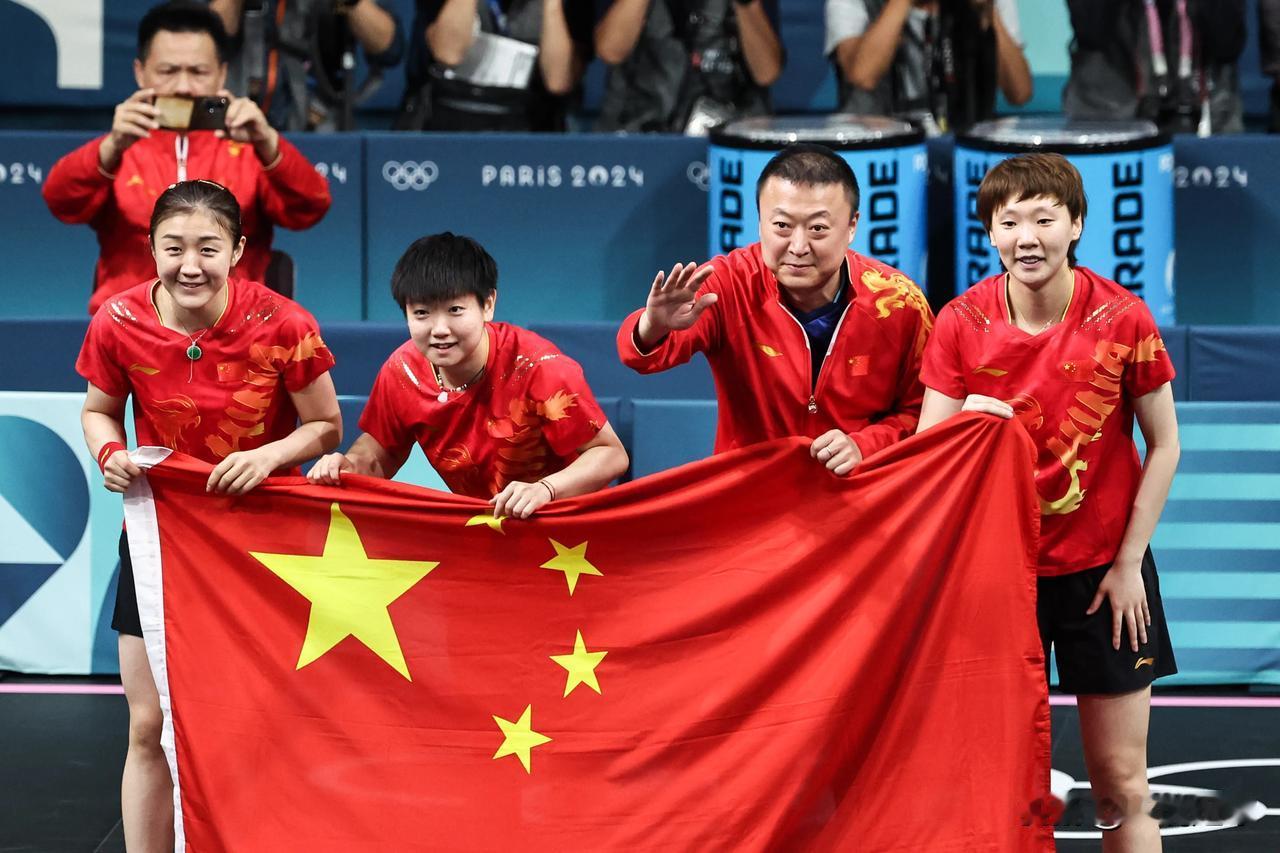 国乒女团拿到奥运金牌，实现奥运五连冠，这也是中国在夏季奥运会的第300块金牌！值