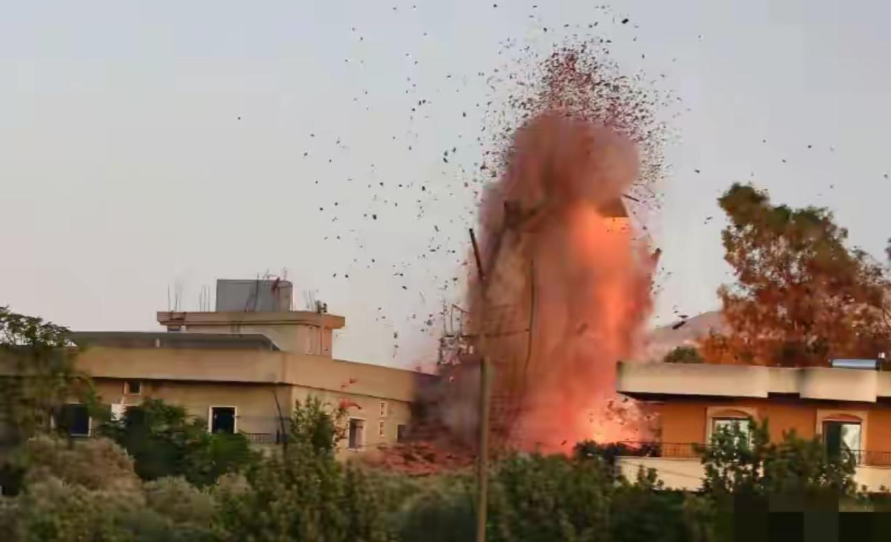 以军闯下大祸，俄记者遭袭击后，不到24小时，普京下达了一个命令
​一枚导弹突然从