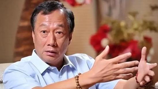 马英九：大陆若要武统，台湾不接受，郭台铭：大陆若要武统台湾，就送物资到前线，现在