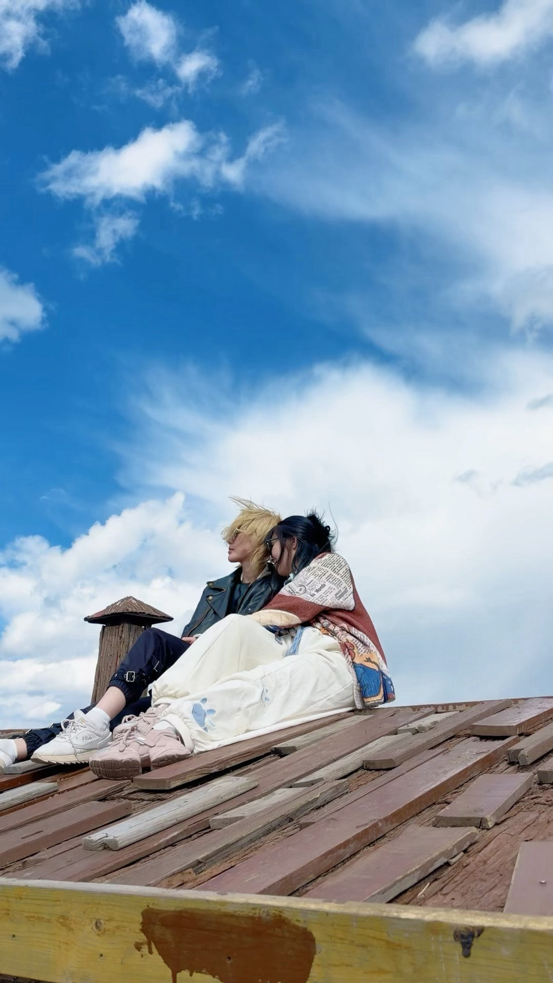 冬夏saki  “有一个地方叫做稻城，我要带我最爱的人去到那里❤️”