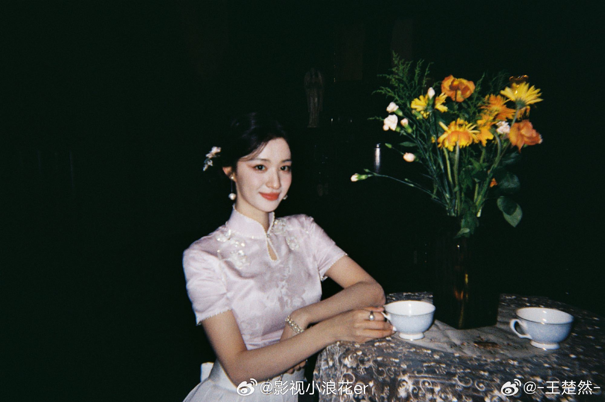 演员和角色的羁绊，是王楚然写素素时，既能感受到她躲藏时的黑暗，也能看到她咬牙时的