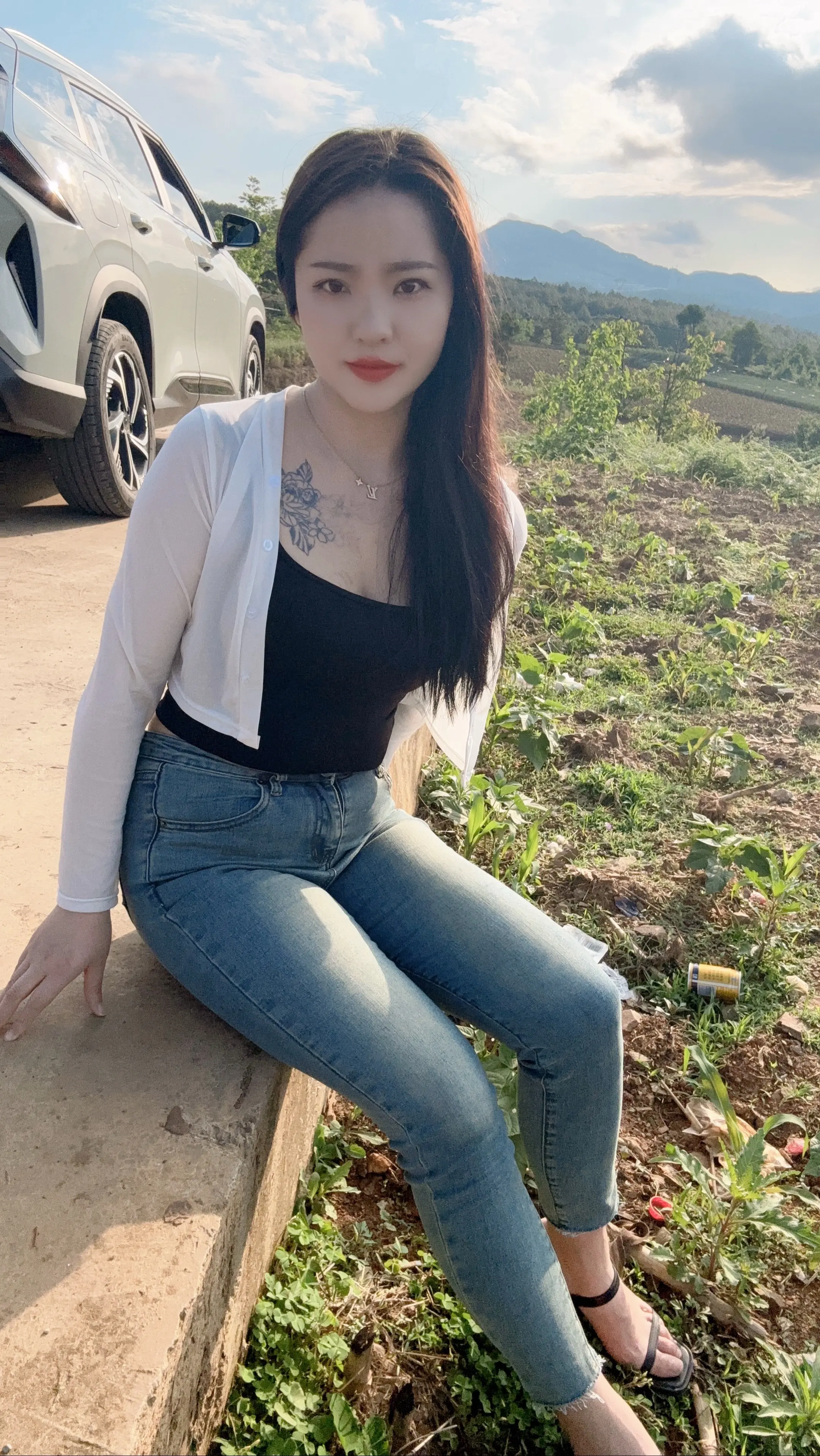 被爱好难 爱自己好难 幸福好难 睡个好觉也好难