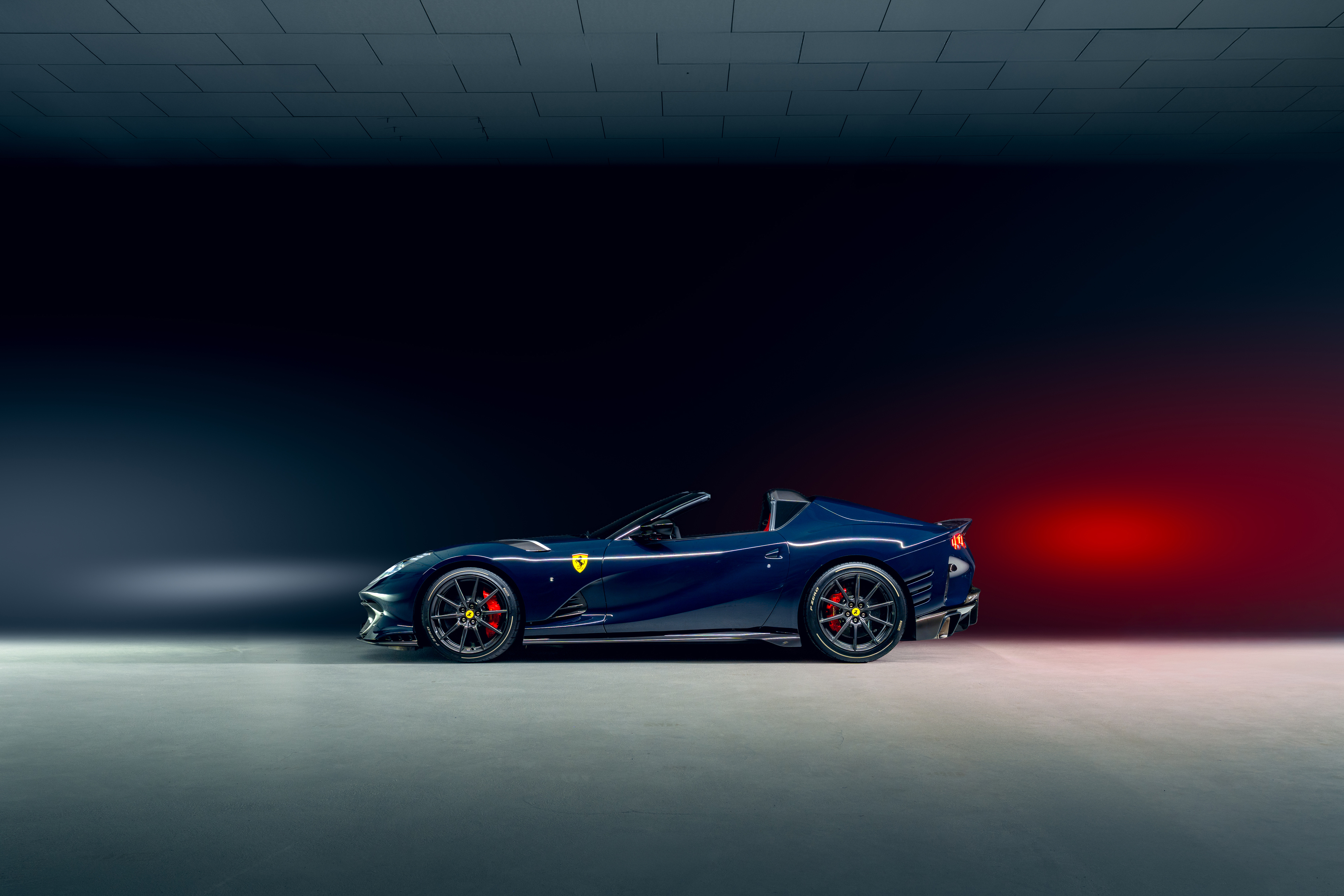 Ferrari 812 Competizione A法拉利 分辨率：4000 ​