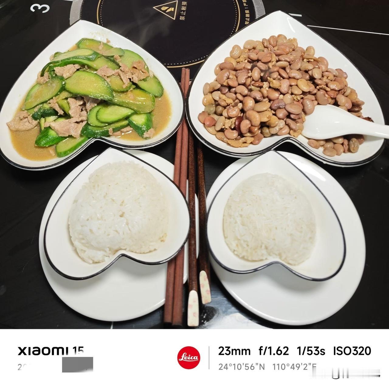 在头条混了五年多，上个月“新锐创作者”的头衔突然被拿掉了，理由是：作品不垂直。