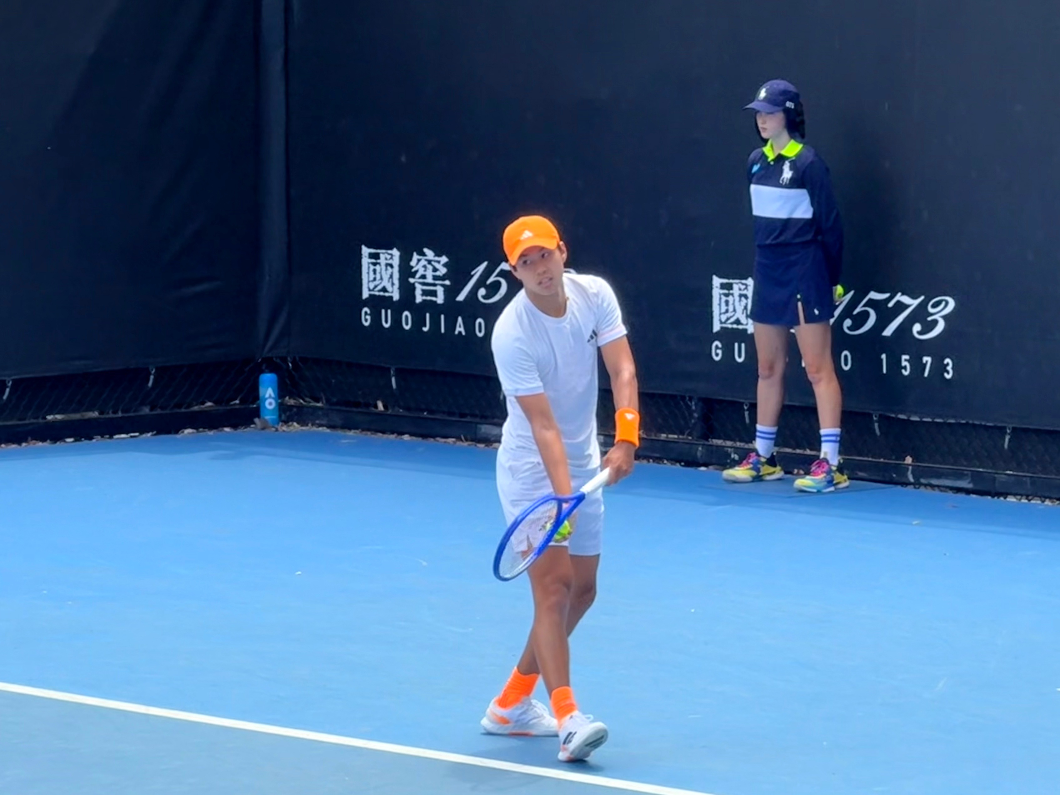 这很澳网 本土一哥德米纳尔6-2/6-2/6-3横扫麦克唐纳德，取得开门红；卢布