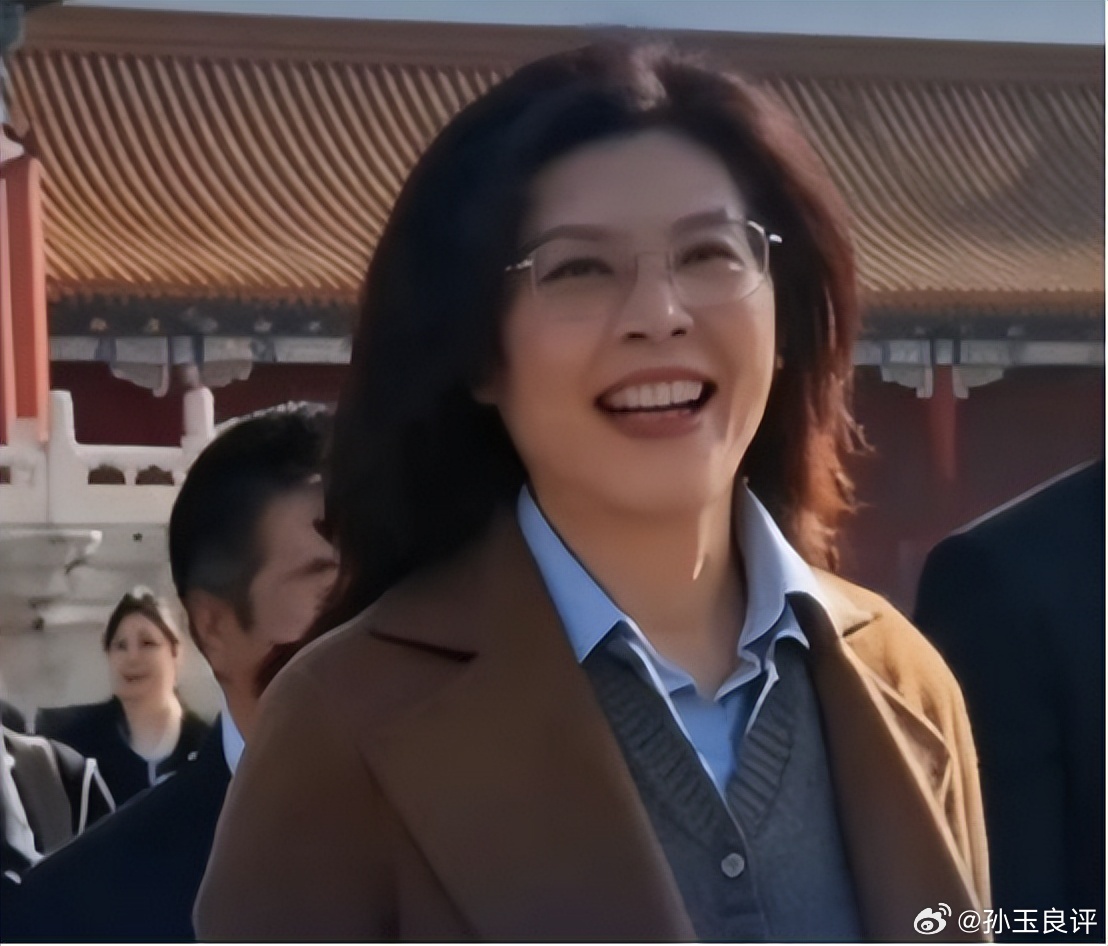 【郑丽文访陆带回十项和平红利，孙玉良：交流的方向当然是和平统一】郑丽文访问大陆大