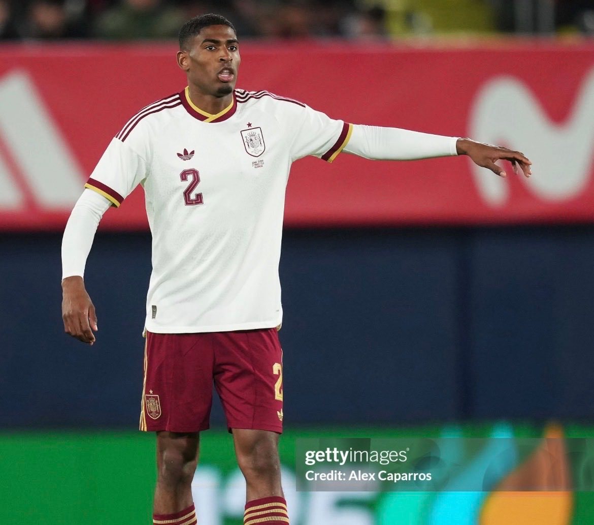 莫斯克拉在被问及是否认为自己会随西班牙队参加世界杯时表示：“我来到这里，就说明存