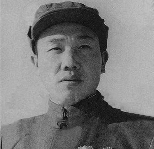 1950年，志愿军排长郭忠田私自放走了美军50多辆坦克，却带领全排以0：215的