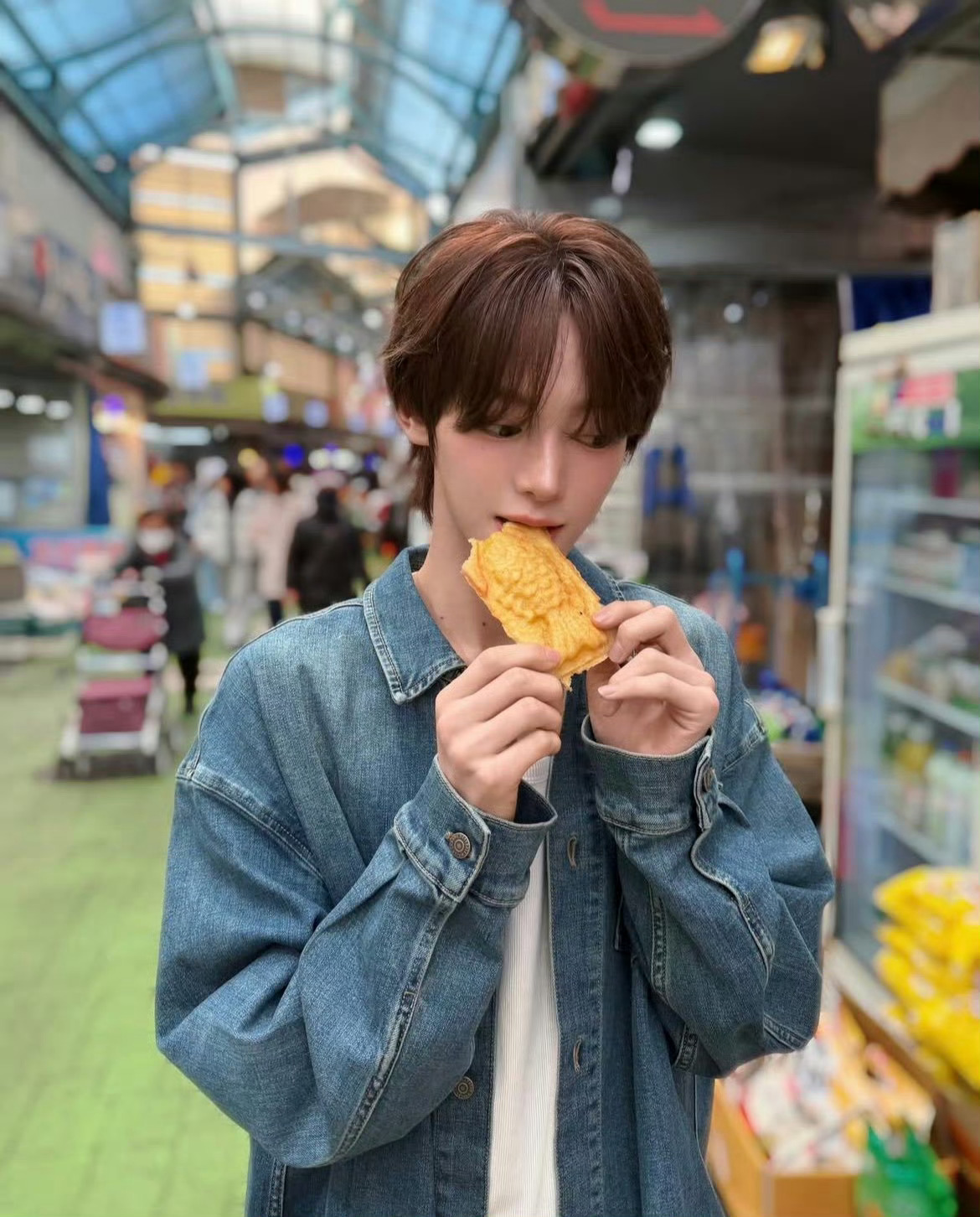 韩振完全就是小天使萌宝宝呀 