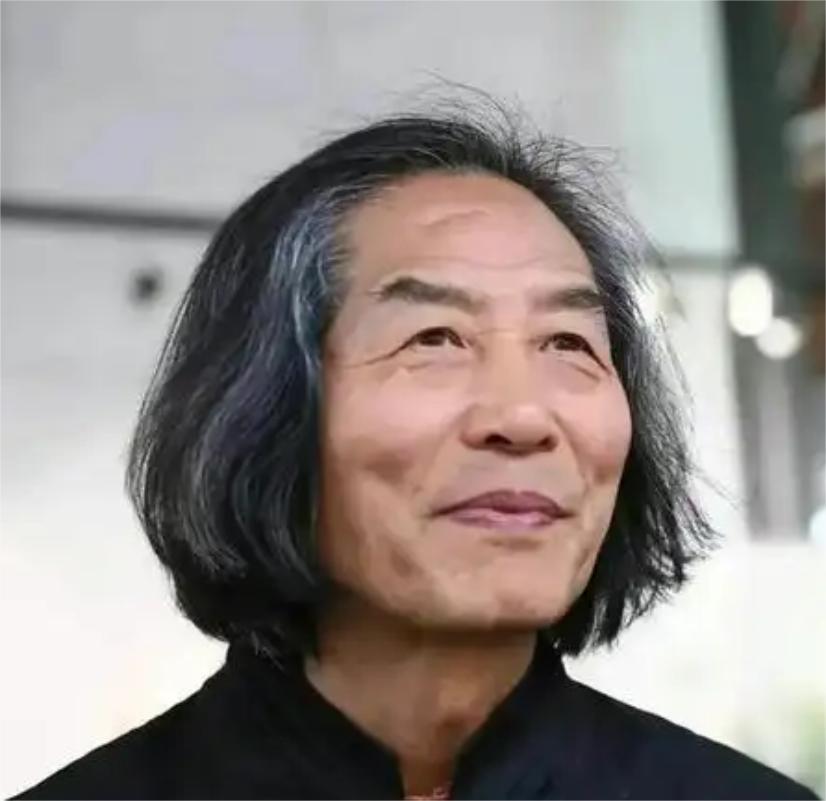 的书法适合做什么?提起王冬龄，很多人第一反应就是“乱书”。同样是他写的字，有的工
