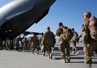 【美国最终怎样撤离中东】
         美国撤离中东这事儿，肯定不会是潇潇洒