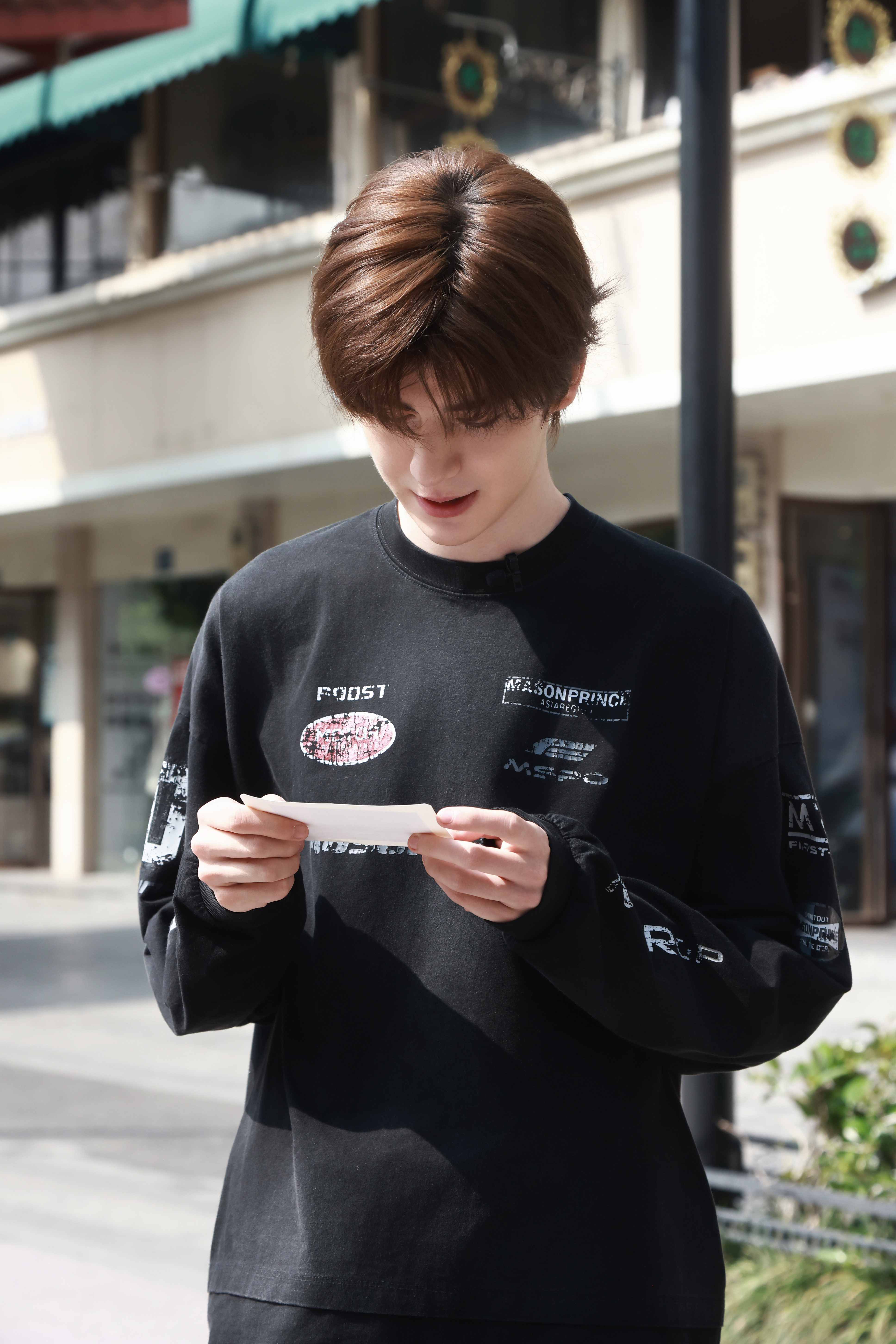 拍到了郭敬明的新人演员· 安栩然郭敬明“颜选”《少年无尽夏》，这个弟弟是不是挺帅