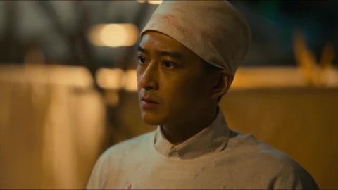 这幸亏是遇到了他。

《八千里路云和月》里，罗祖良原本是医科大学生，日军侵华，他