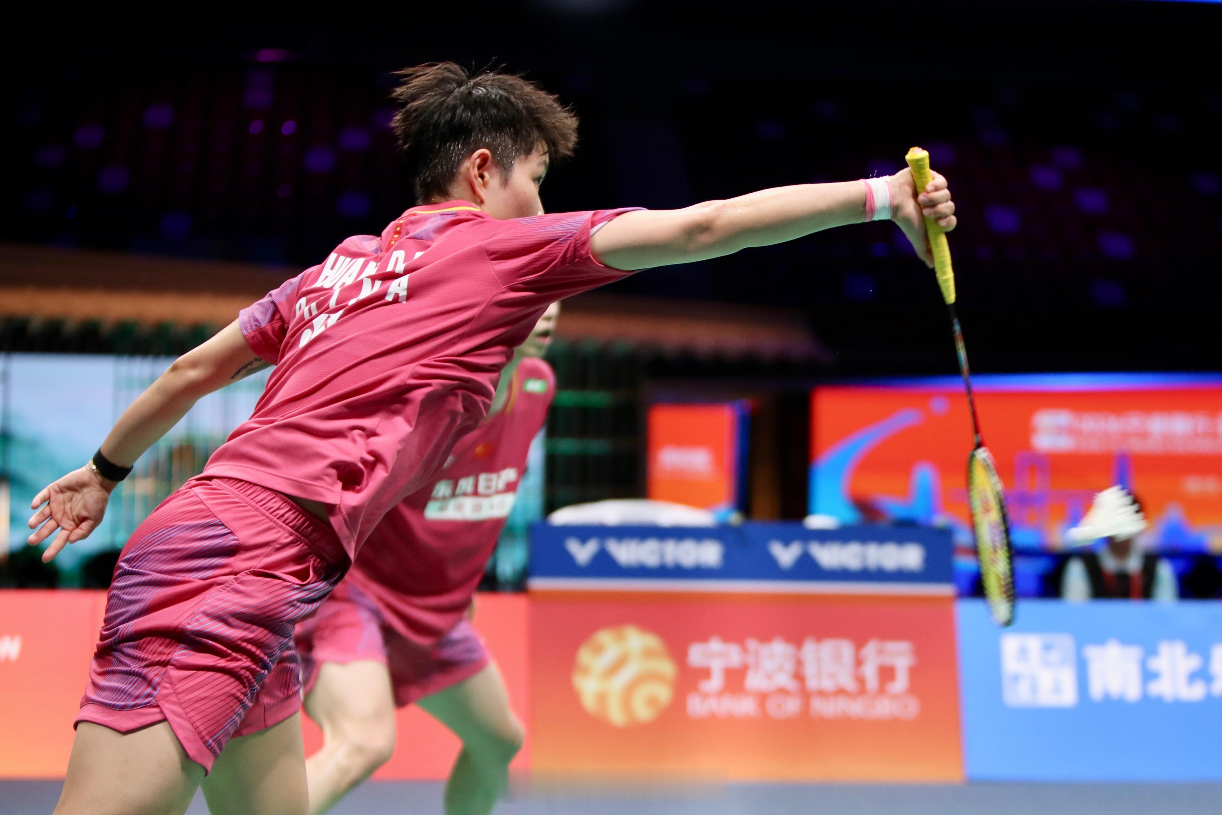 冯彦哲/黄东萍与德差波/苏皮萨拉90分钟大战虽有遗憾 但收获更值得总结中国羽毛球