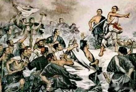 公元前209年秋天，大泽乡九百个被押送去渔阳的穷苦农民，困在大雨里。按秦律，误期