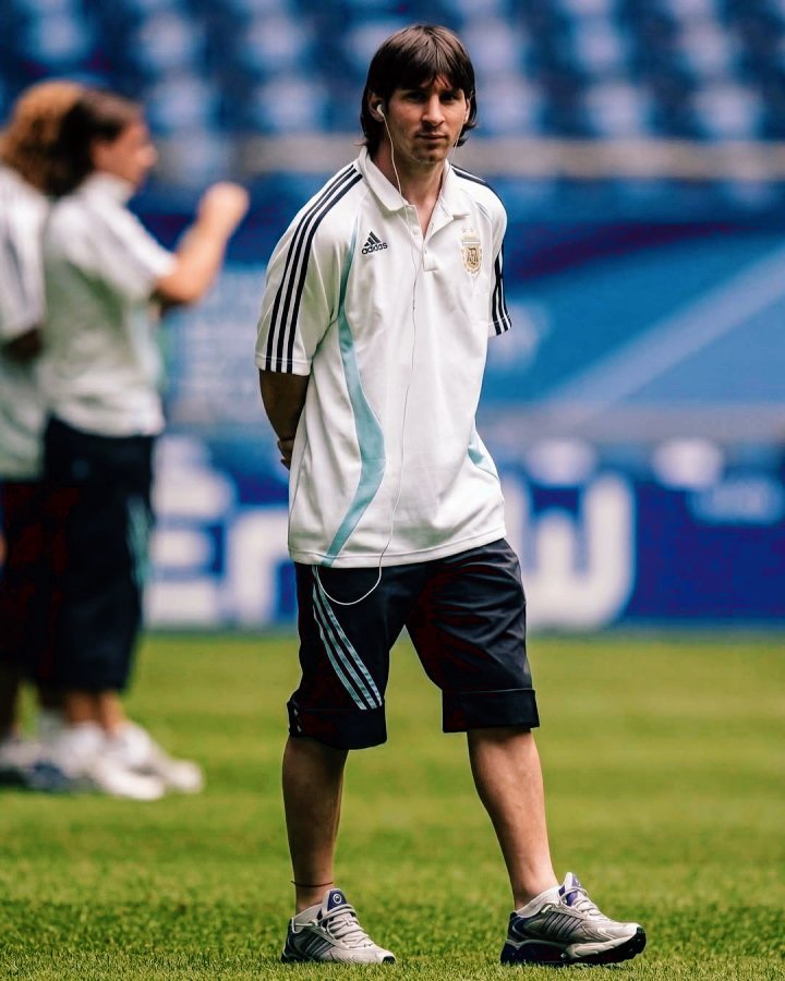 🐐2006🔜2026📸来自梅西社媒更新梅西阿根廷球迷俱乐部