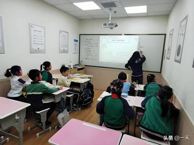 大快人心！2026暑假新规落地，作业补课家长代批全部叫停
 
2026年暑假重磅
