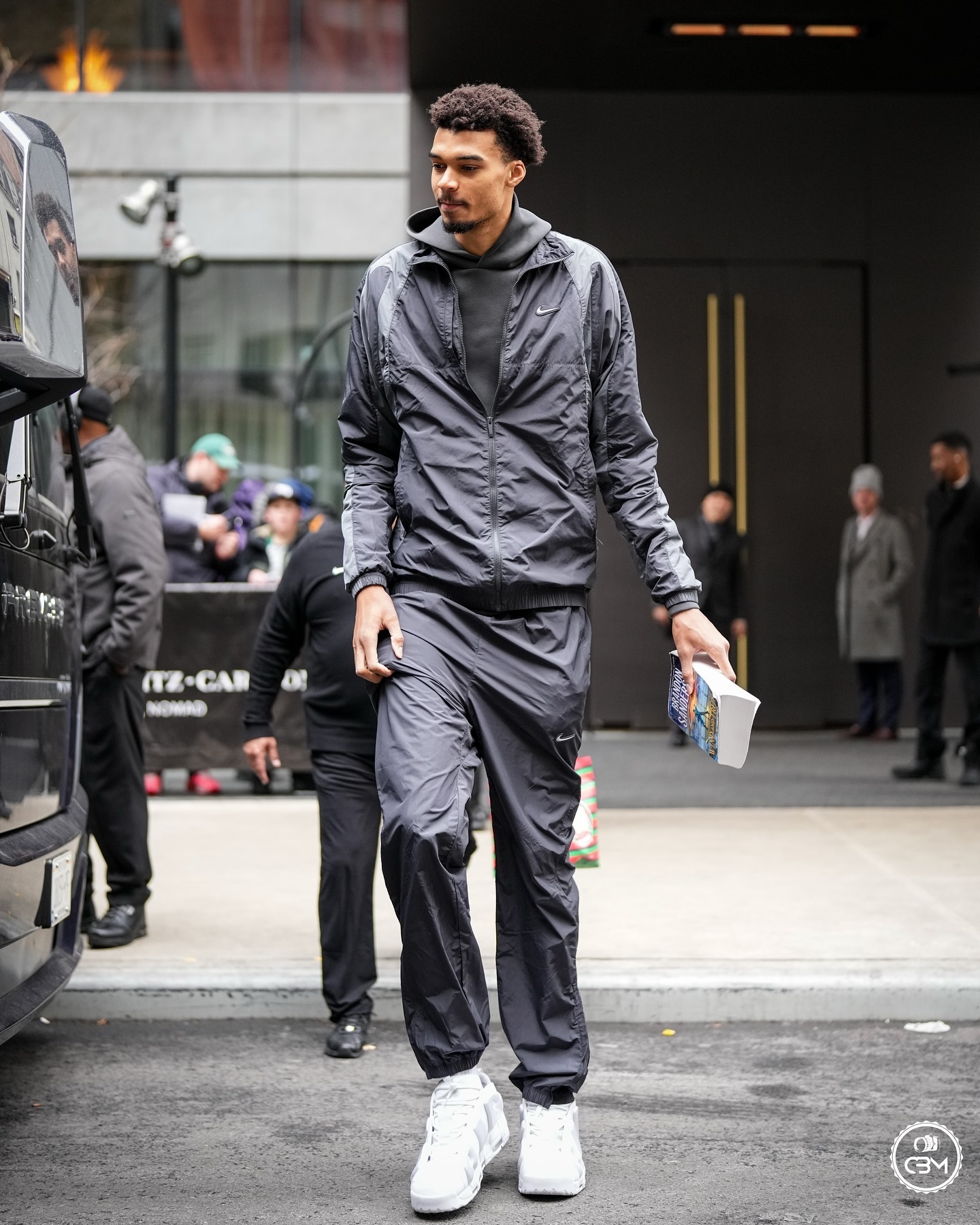 马刺球员们圣诞大战的上班照💼 超话创作官  ｜ NBA圣诞大战  ｜ 