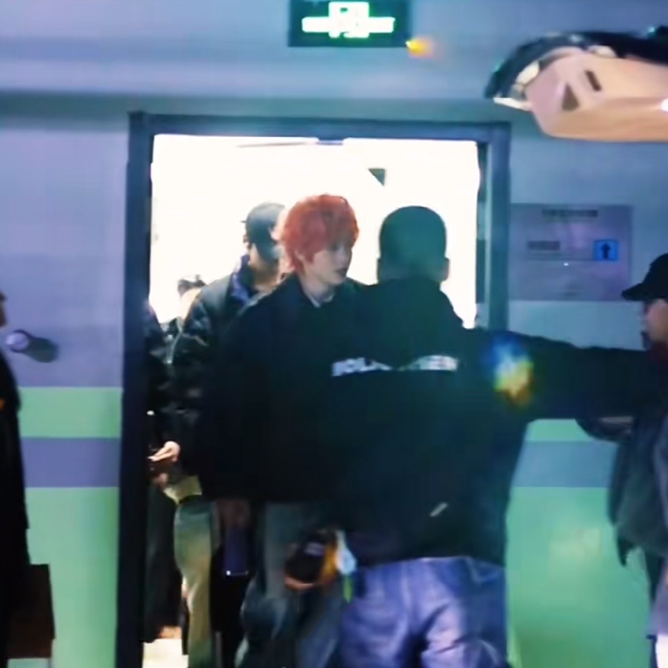 李昊橙发好可爱 