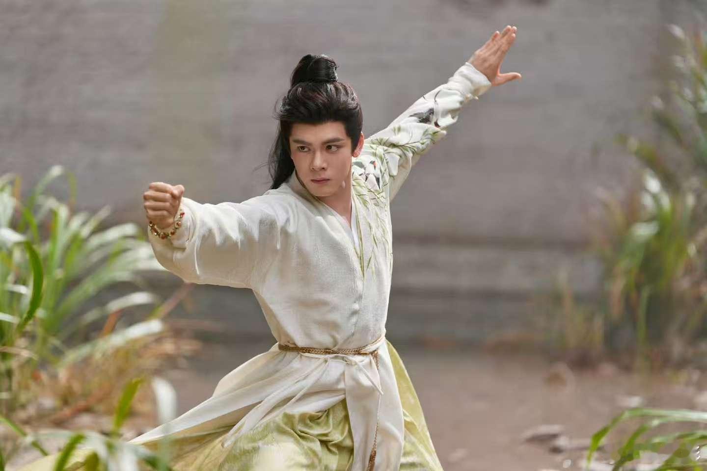 曾舜晞这段梦回方小宝曾舜晞这段幻视莲花楼了曾舜晞身上这股独有的少年灵气真的从未变