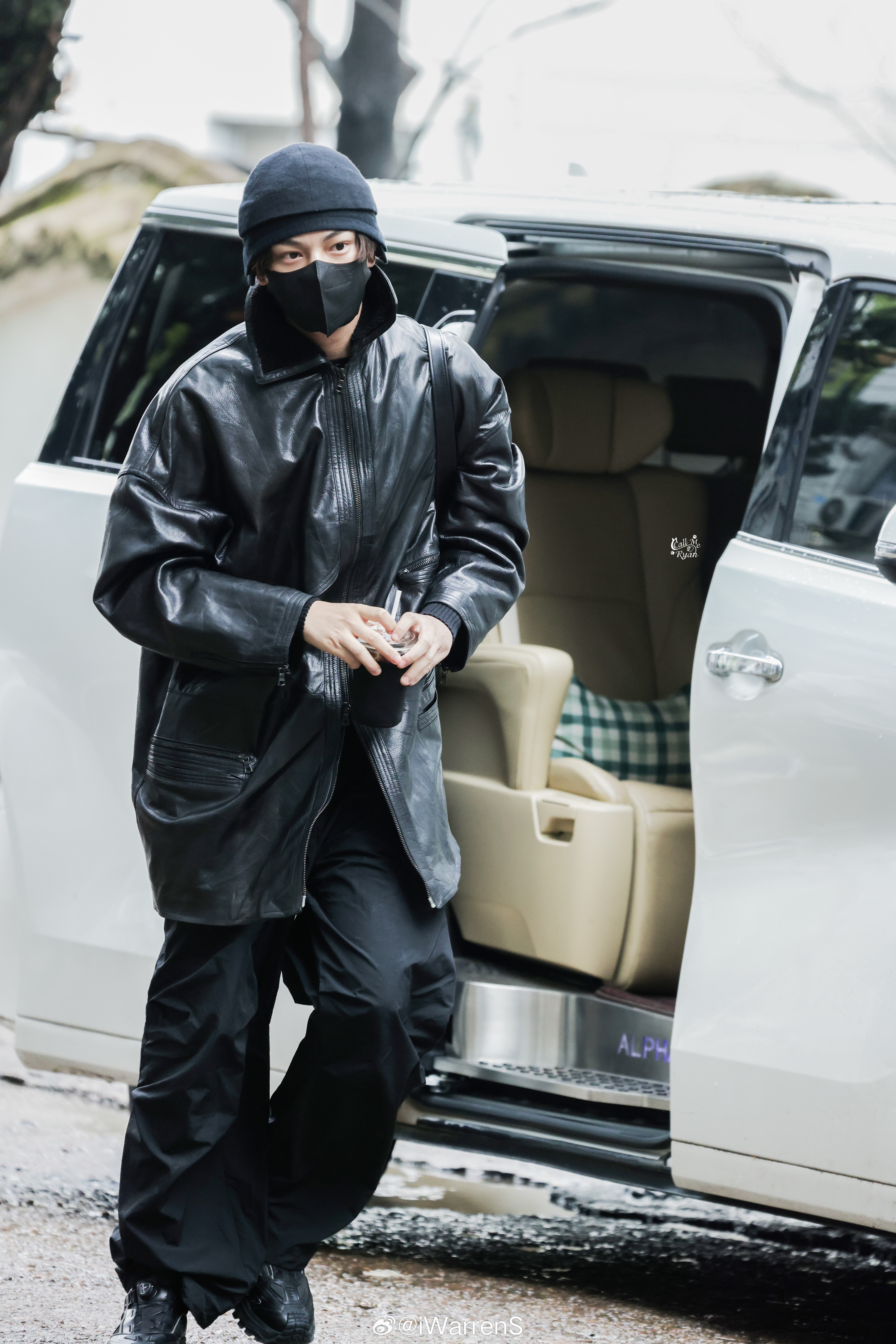 丁禹兮司宫令冷帽上班路透来啦！是满分潮男呀！